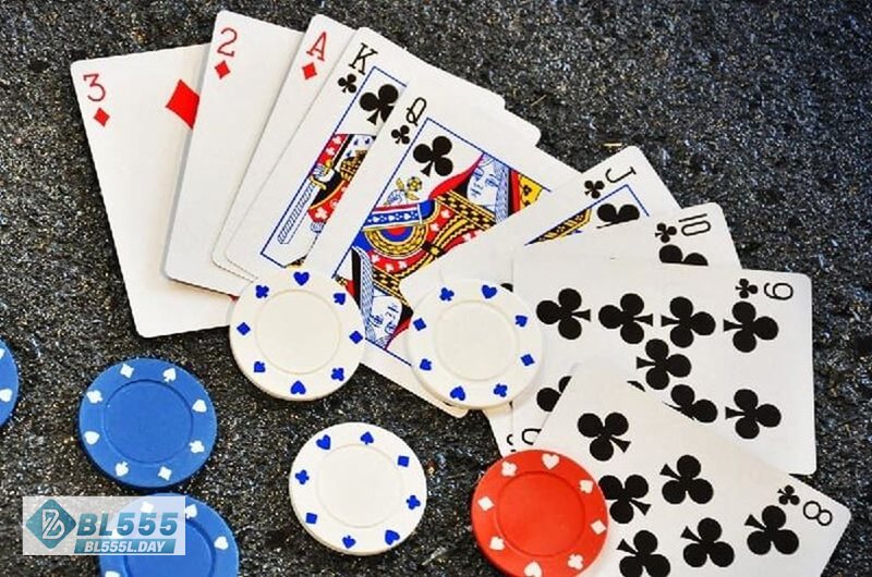 cách đánh phỏm - Chiến lược khởi đầu: Quy hoạch bài và định hướng phỏm cách đánh phỏm - Chiến lược khởi đầu: Quy hoạch bài và định hướng phỏm